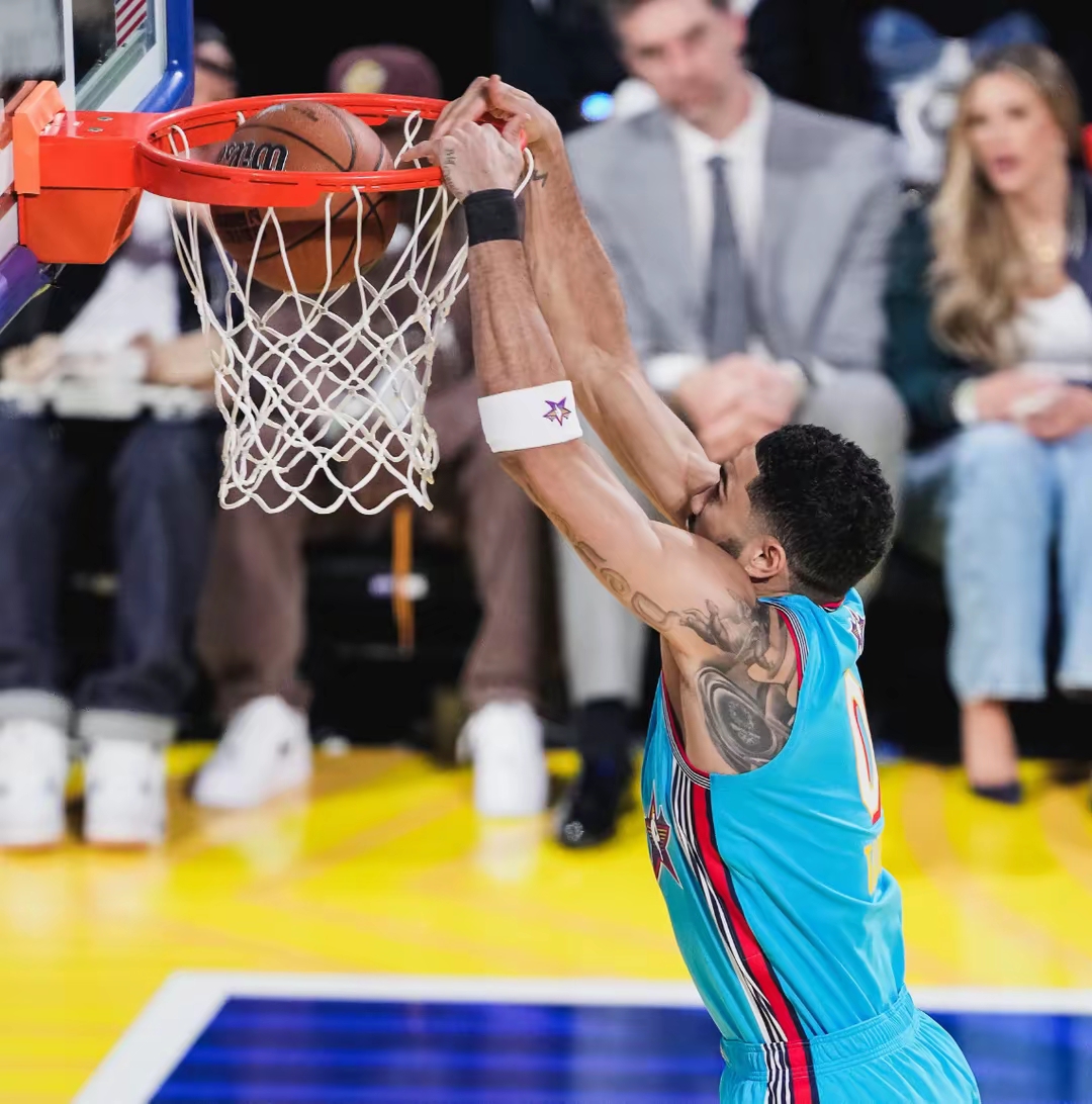 九游-大坂直美焦点对战，库里与80激战篮网分钟，最后时刻胜出胜负难料！