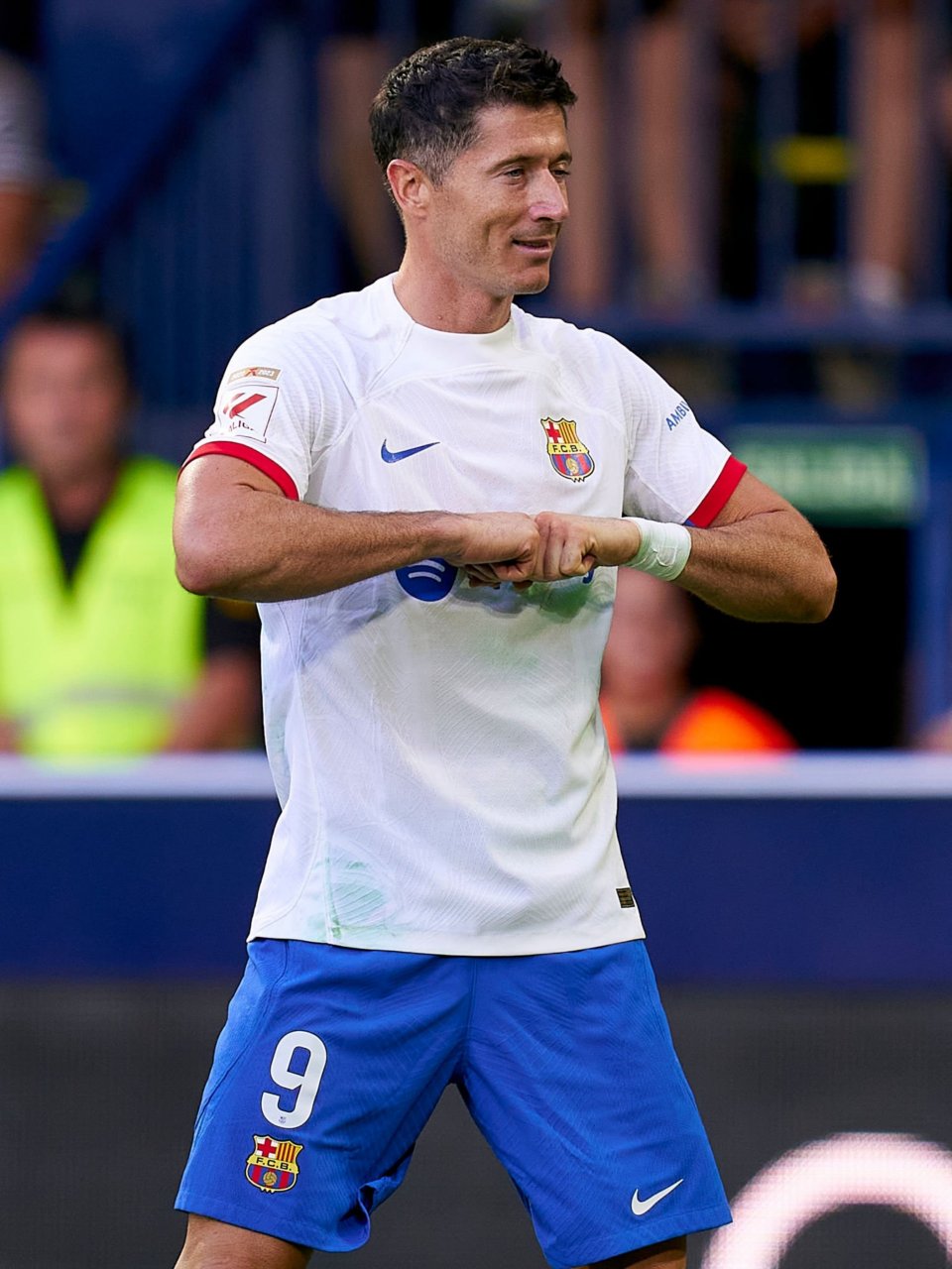 九游娱乐- 莱万多夫斯基2020进球数 