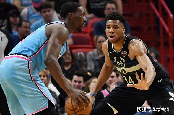 九游体育- 莱万多夫斯基缺阵 