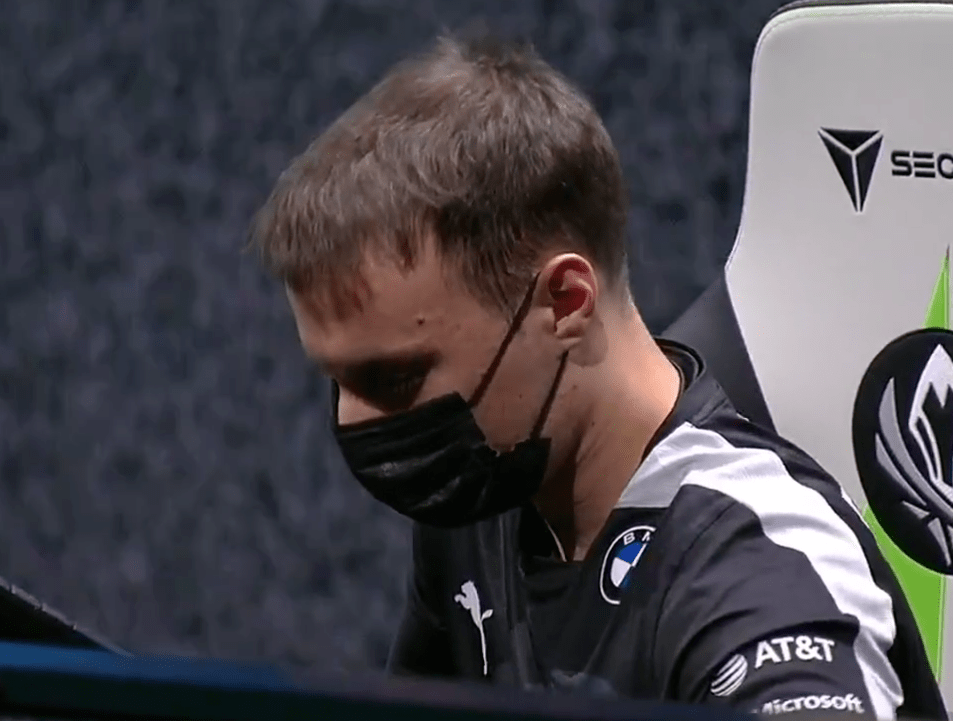 关于Ming回归赛场,战术调整首场状态亮眼,巴塞罗那观众沸腾!的信息 关于Ming回归赛场,战术调整首场状态亮眼,巴塞罗那观众沸腾!的信息