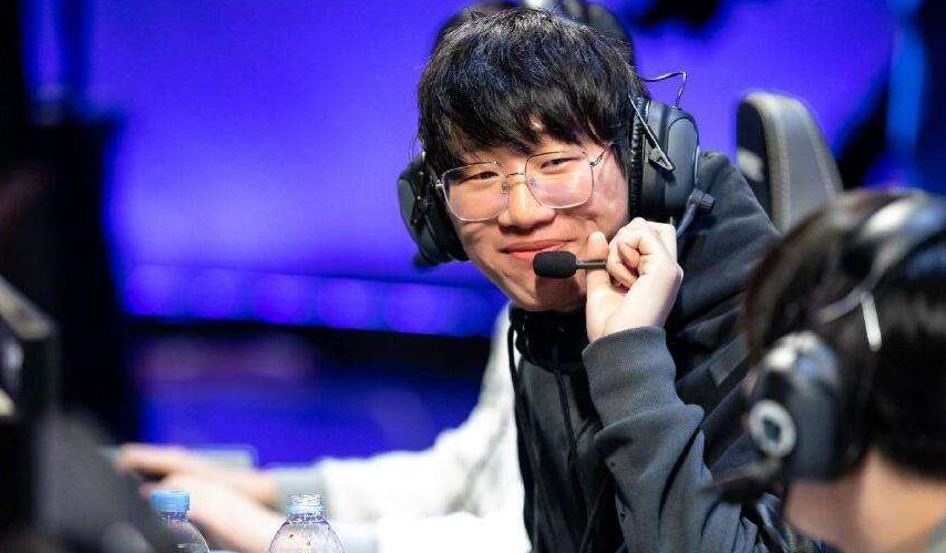 九游体育-Ning回归赛场，出色防守首场状态亮眼，C9观众沸腾！的简单介绍